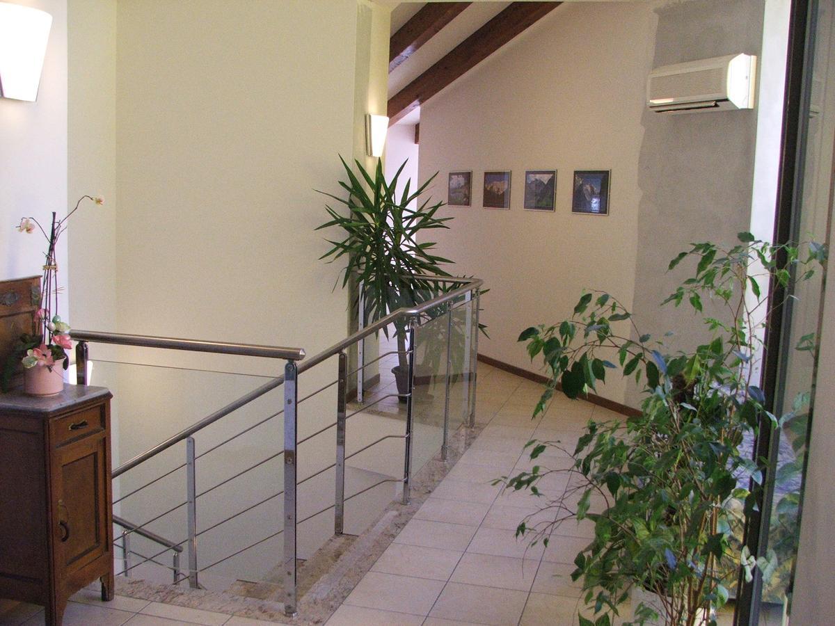 Hotel Ponte Autostrada Seriate Buitenkant foto
