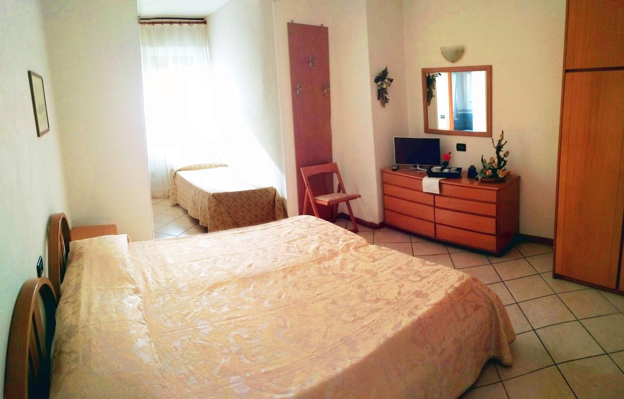 Hotel Ponte Autostrada Seriate Buitenkant foto